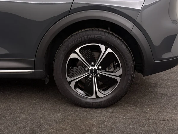 KIA Cee'd (2022) — foto 7 van 30