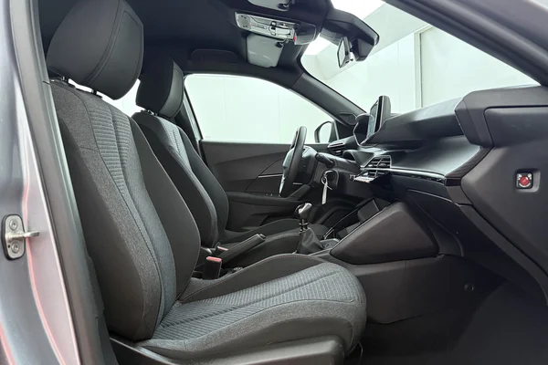 Peugeot 2008 (2025) — foto 18 van 20