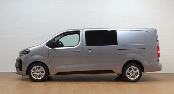 Opel Vivaro (2026) — foto 25 van 27