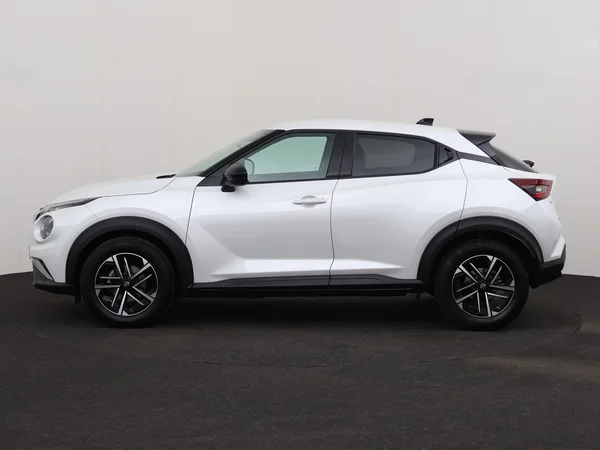 NISSAN Juke (2024) — foto 12 van 27
