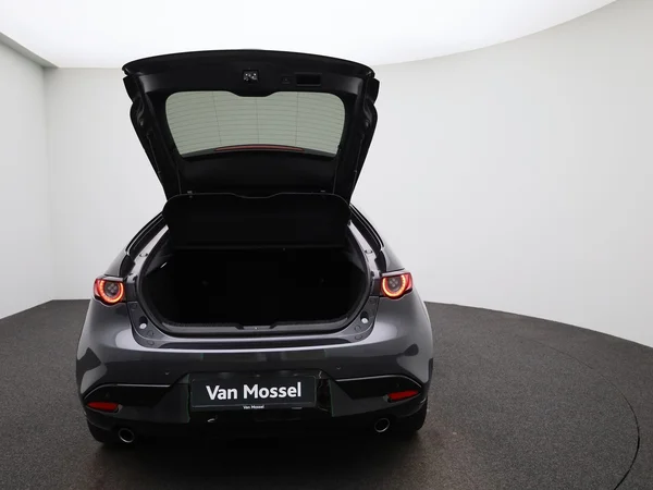 Mazda 3 (2021) — foto 3 van 42