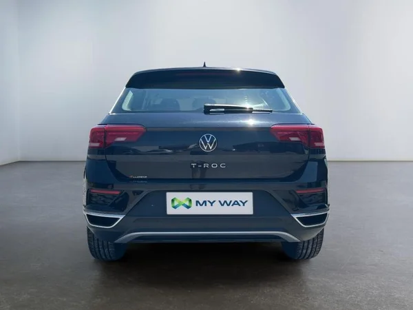 VOLKSWAGEN T-Roc (2021) — foto 27 van 31