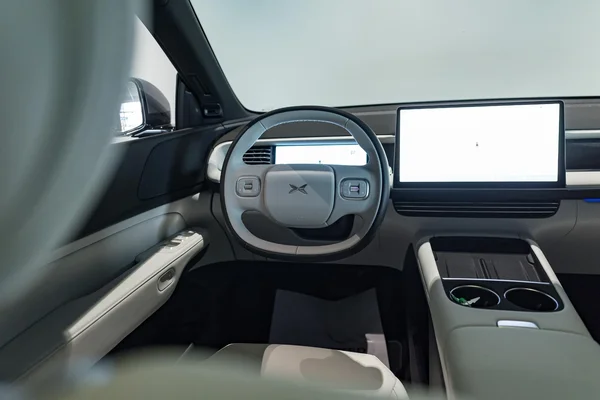 XPENG G6 (2025) — foto 13 van 38