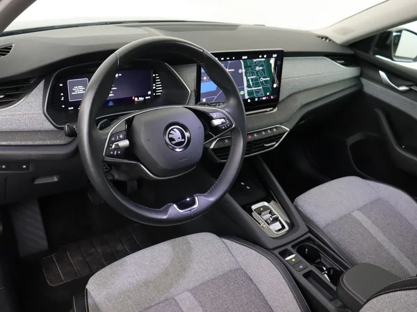 SKODA Octavia Combi (2024) — foto 18 van 19