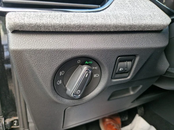 SKODA Kamiq (2024) — foto 16 van 27