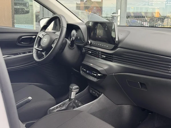 Hyundai i20 (2024) — foto 21 van 23