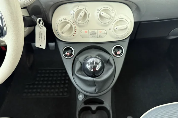 Fiat 500 (2018) — foto 4 van 21