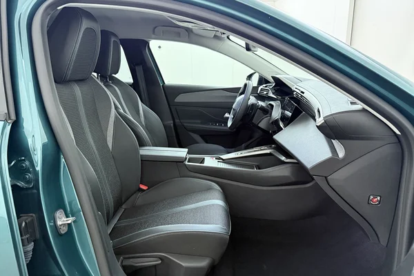 Peugeot 308 SW (2025) — foto 14 van 16