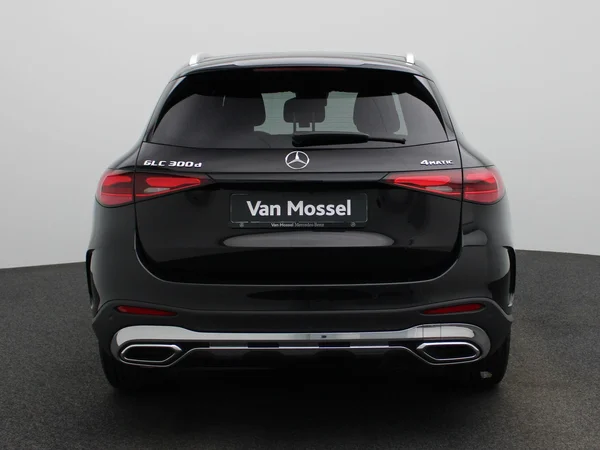 Mercedes-Benz GLC (2025) — foto 39 van 43