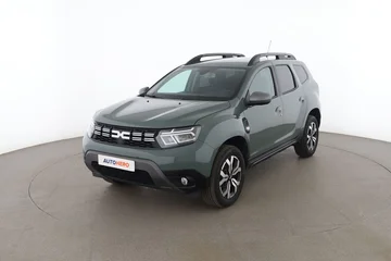 Dacia Duster c3d186c8-27de-4700-91fa-1add4bba50e8