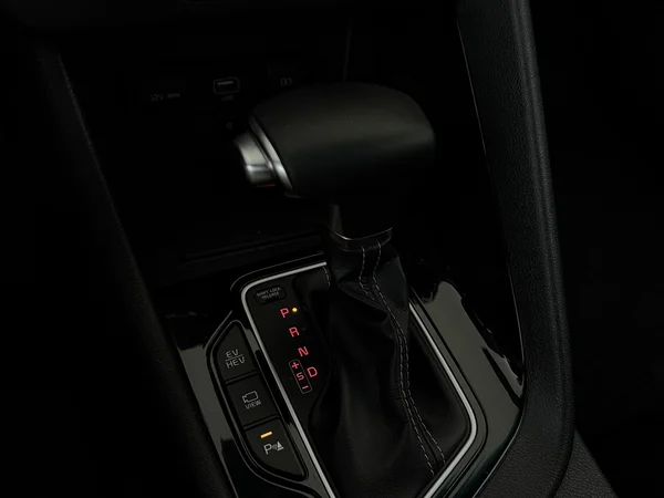 KIA NIRO (2021) — foto 4 van 29