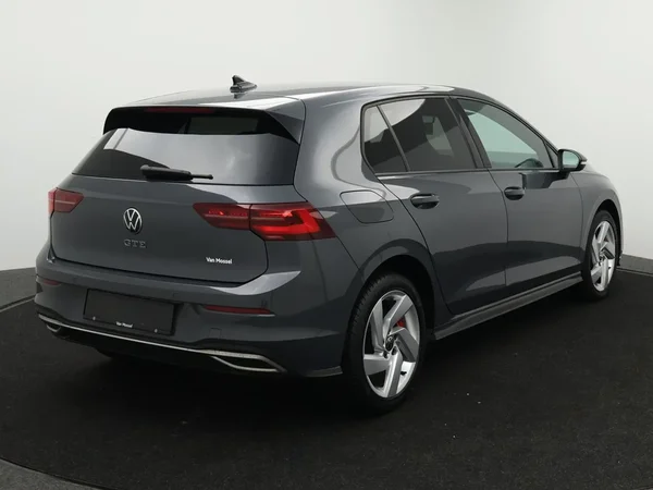 Volkswagen Golf (2022) — foto 13 van 31