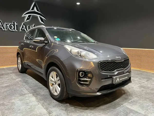 Kia Sportage (2016) — foto 14 van 20