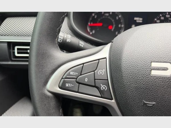 Dacia Sandero (2024) — foto 15 van 29