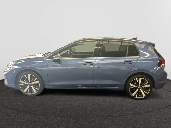 VOLKSWAGEN Golf VIII (2024) — foto 12 van 24