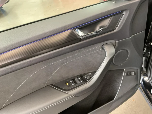 SKODA Kodiaq (2024) — foto 7 van 22