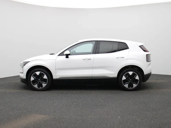Volvo EX30 (2024) — foto 34 van 39