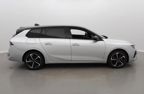 Opel Astra Sports Tourer (2025) — foto 19 van 22