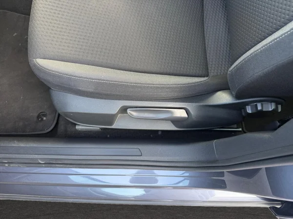 VOLKSWAGEN Taigo (2023) — foto 5 van 21