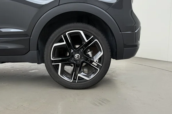 Volkswagen T-Cross (2025) — foto 20 van 23