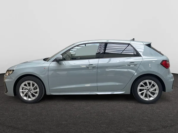 AUDI A1 Sportback (2025) — foto 9 van 12