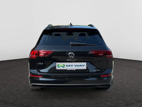VOLKSWAGEN Golf VIII SW (2024) — foto 16 van 20
