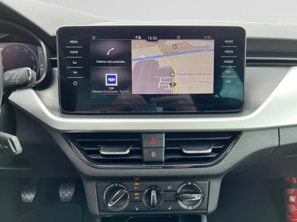 SKODA Scala (2023) — foto 2 van 21