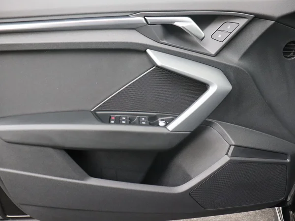AUDI A3 Sportback (2025) — foto 9 van 18