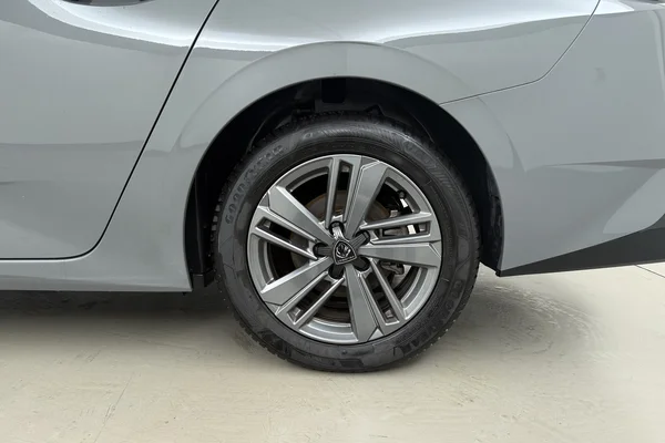 Peugeot 308 SW (2024) — foto 17 van 20