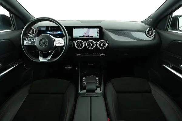 Mercedes-Benz GLA-Klasse (2021) — foto 3 van 16