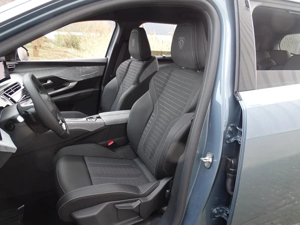 Peugeot 5008 (2026) — foto 2 van 25