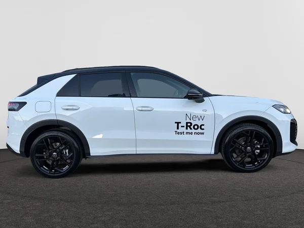 VOLKSWAGEN T-Roc (2025) — foto 11 van 16