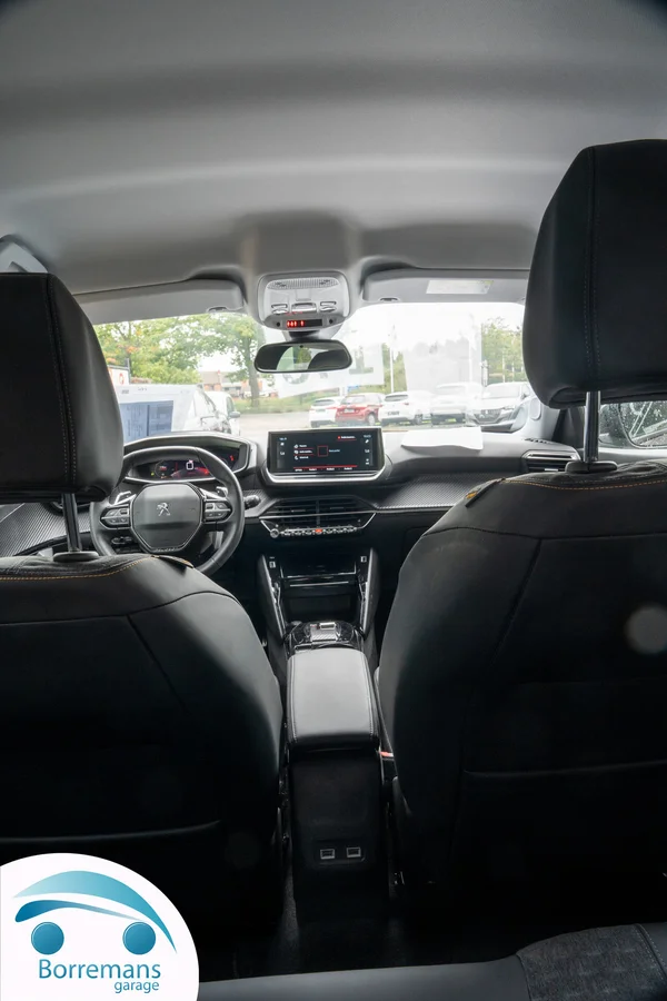 Peugeot 2008 (2022) — foto 11 van 45