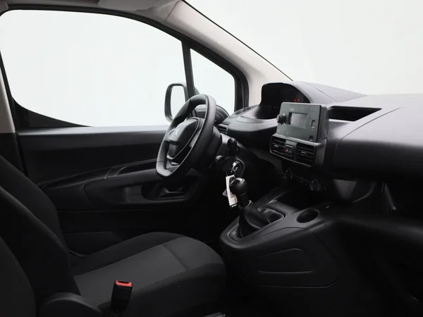 Peugeot Partner (2021) — foto 19 van 32