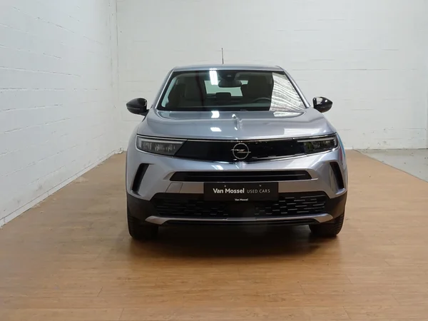 Opel Mokka-e (2024) — foto 25 van 27