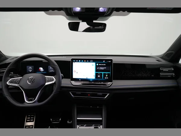 VOLKSWAGEN Tiguan eHybrid (PHEV) (2025) — foto 9 van 38
