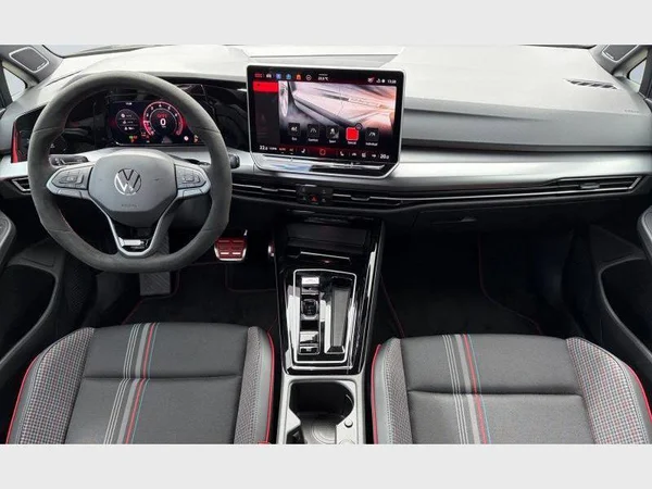VOLKSWAGEN Golf VIII GTI (2026) — foto 5 van 29