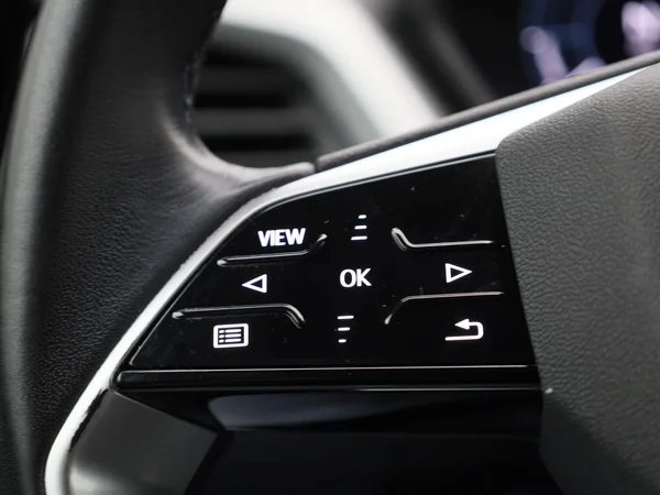 Audi Q4 Sportback e-tron (2023) — foto 10 van 44