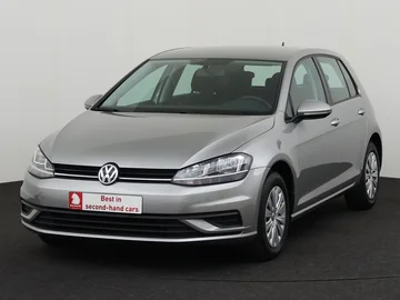 VOLKSWAGEN Golf (2018)