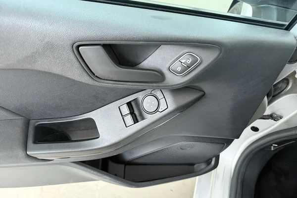 Ford Fiesta (2023) — foto 8 van 16