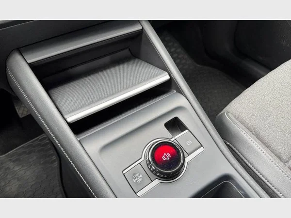 Volkswagen Tiguan (2024) — foto 19 van 29