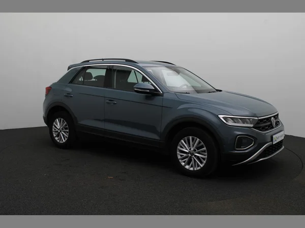 VOLKSWAGEN T-Roc (2022) — foto 7 van 19