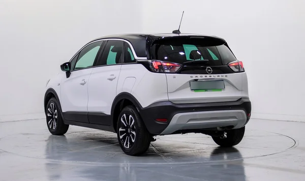 Opel Crossland (2021) — foto 23 van 80