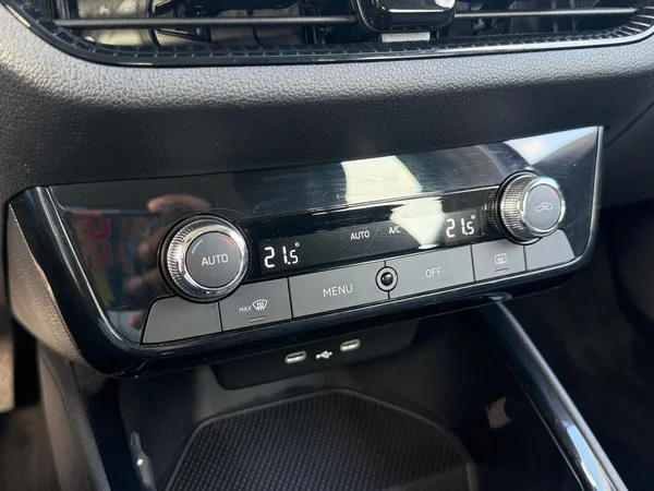 SKODA Fabia (2024) — foto 11 van 19