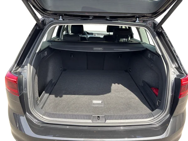 VOLKSWAGEN Passat Variant (2022) — foto 11 van 21