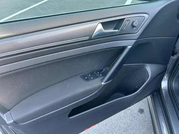 VOLKSWAGEN Golf VII GTI (2019) — foto 10 van 24