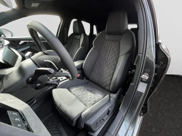 AUDI A3 Sportback PHEV (2025) — foto 10 van 24