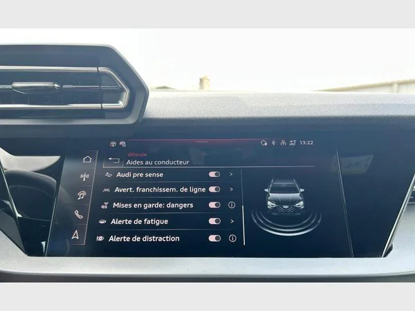 Audi A3 Sportback (2024) — foto 9 van 29