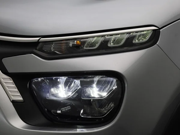 Citroën C3 (2021) — foto 8 van 37