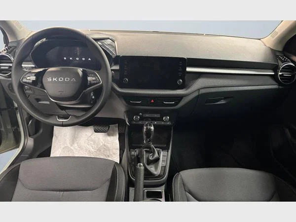 SKODA Fabia (2026) — foto 2 van 26